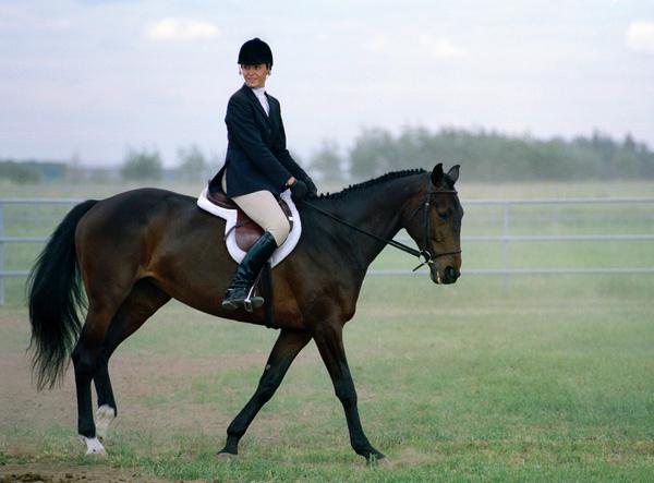 01_1211-017.jpg - Heather Mann riding Magic Spell, c. 2002